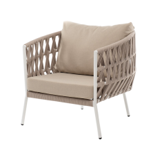 Кресло плетеное для уличных кафе и ресторанов